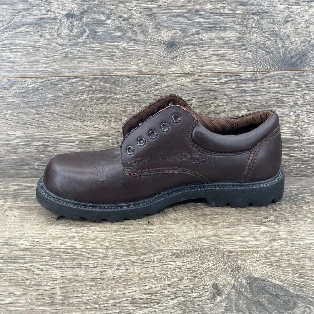 Skechers Relaxed Fit Work Shoes Mens 11 Brown Leather Slip Resistant 4096